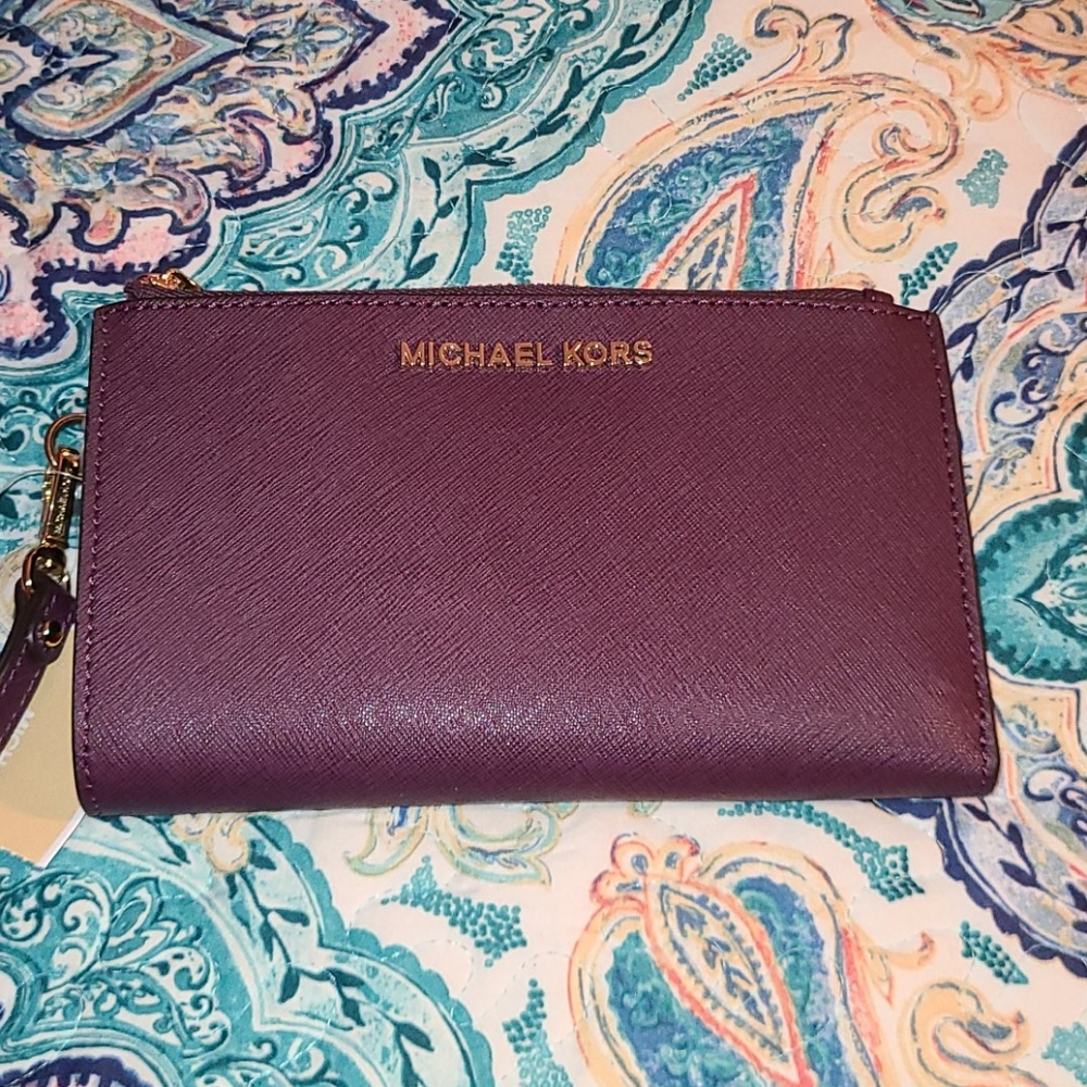 Michael Kors walllet